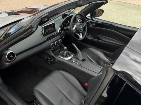 Mazda MX-5 2.0 SKYACTIV-G Sport Nav Euro 6 2dr 20