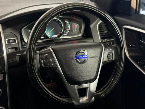 Volvo XC60 D4 R-DESIGN LUX NAV 11