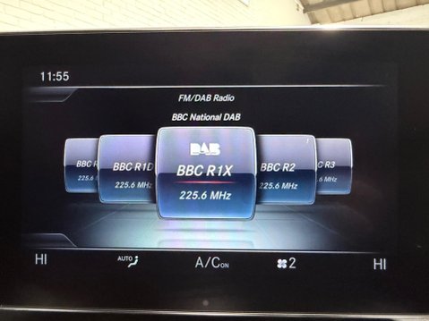 Mercedes-Benz C Class 2.1 C250d AMG Line (Premium Plus) G-Tronic+ Euro 6 (s/s) 5dr 29