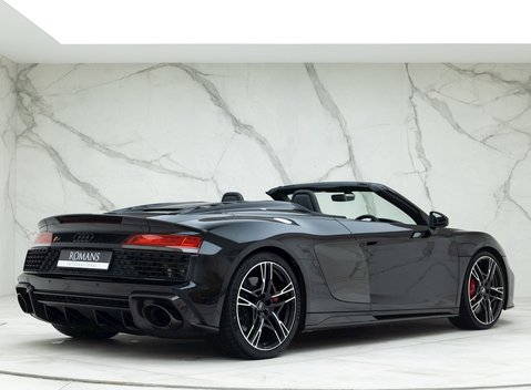 Audi R8 Spyder V10 Performance Carbon Black 10