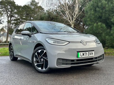 Volkswagen ID.3 Pro 58kWh Family Auto 5dr 16