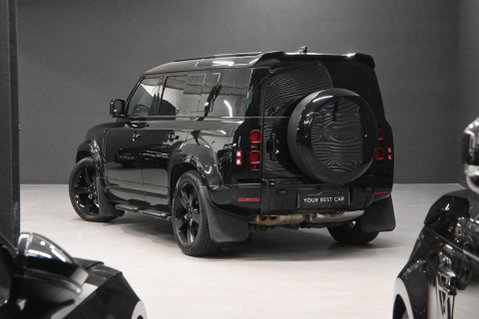 Land Rover Defender 3.0 Defender XS Edition D MHEV A 4WD 5dr 9