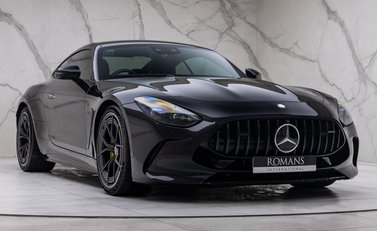 Mercedes-Benz Amg GT 63 PREMIUM + 6