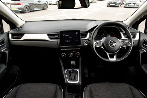 Renault Captur TECHNO E-TECH 3