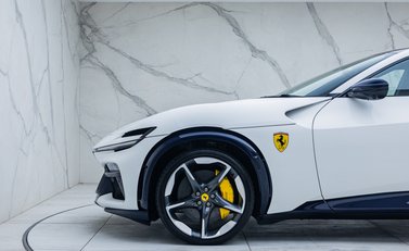 Ferrari Purosangue 44