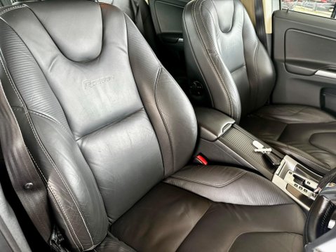 Volvo XC60 2.4 D5 R-Design Geartronic AWD Euro 5 5dr 27