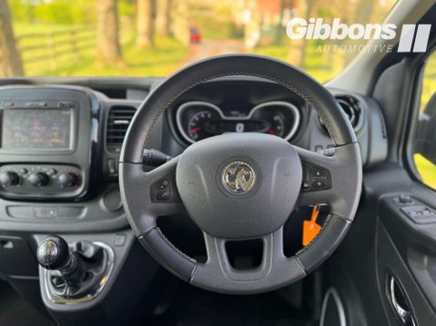Vauxhall Vivaro 1.6 CDTi 2900 BiTurbo ecoTEC Limited Edition Nav Crew Van L2 H1 Euro 6 (s/s 35