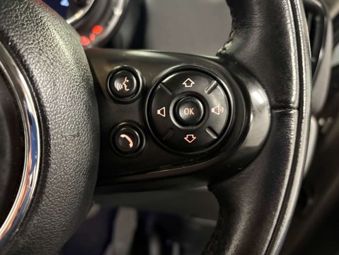 Mini Countryman 1.5 Countryman Cooper Auto 5dr 19