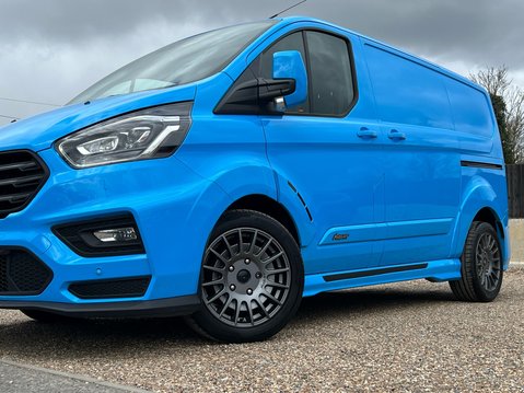 Ford Transit Custom 320 LIMITED P/V ECOBLUE 15