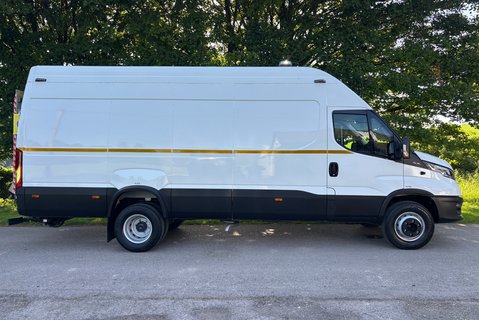 Iveco Daily 70C18V Welfare/Workshop Van - Air Conditioning 11