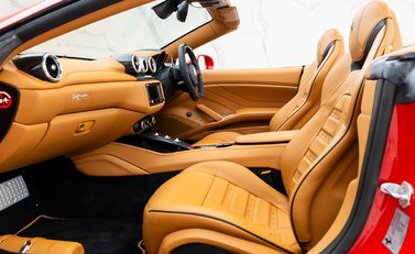 Ferrari California T 17