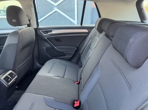 Volkswagen Golf SE TSI BLUEMOTION TECHNOLOGY 45