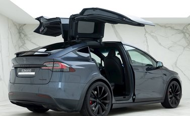 Tesla Model X Performance Ludicrous 8