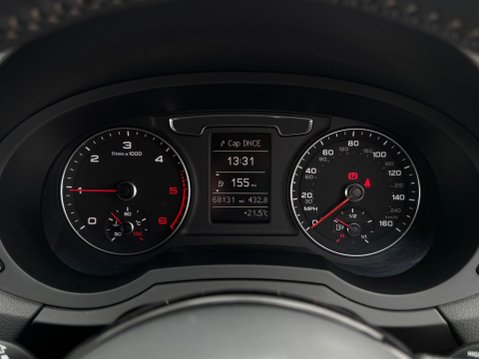 Audi Q3 2.0 TDI Black Edition quattro Euro 6 (s/s) 5dr 12