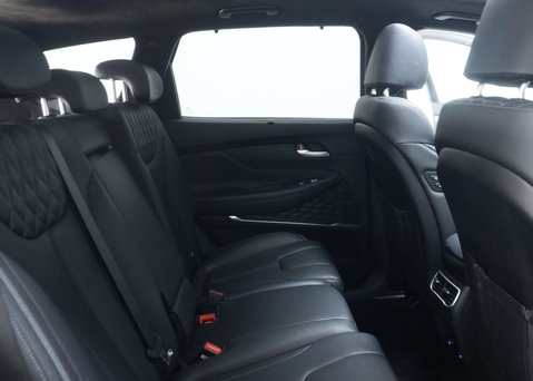 Hyundai SANTA FE 1.6 T-GDi 13.8kWh Ultimate SUV 5dr Petrol Plug-in Hybrid Auto 4WD Euro 6 (s 53