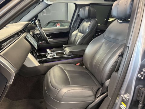 Land Rover Range Rover 3.0 Range Rover Autobiography D MHEV Auto 4WD 5dr 13