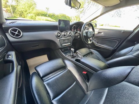 Mercedes-Benz A Class A 180 D SPORT Euro 6b ULEZ compliant GREAT VALUE 13