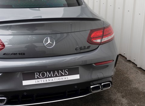 Mercedes-Benz C63 C63 S Premium Plus 25