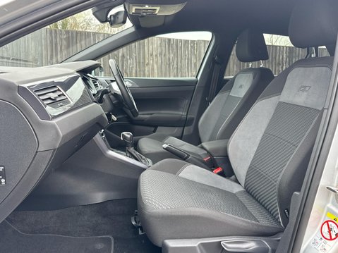 Volkswagen Polo R-LINE TSI DSG 3