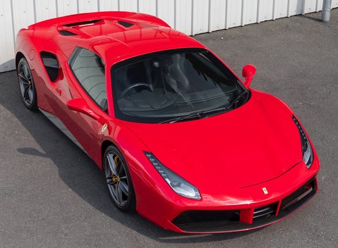 Ferrari 488 Spider 9