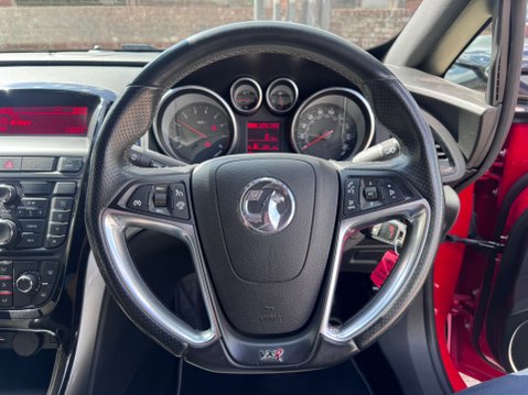 Vauxhall Astra GTC VXR 12