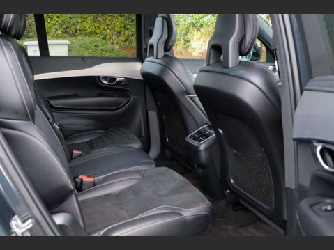 Volvo XC90 2.0 B5 MHEV R-Design SUV 5dr Diesel Hybrid Auto 4WD Euro 6 (s/s) (235 ps) 8