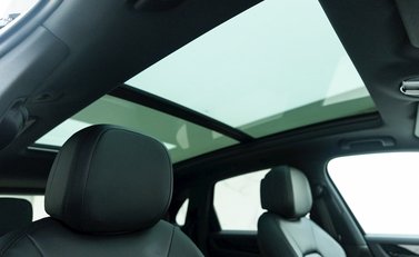 Porsche Cayenne E-Hybrid 11