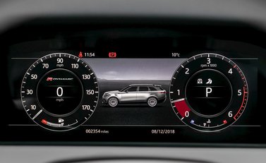 Land Rover Range Rover Velar R-Dynamic HSE Urban 19