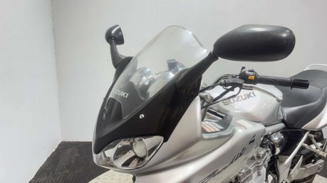 Suzuki Bandit 600 GSF S 2003 39K IDEAL COMMUTER BIKE 600CC A2 RESTRICTABLE 19