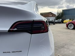 Tesla Model Y (Dual Motor) Long Range SUV 5dr Electric Auto 4WDE (384 bhp) 19