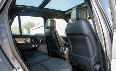 Land Rover Range Rover 4.4 SDV8 Vogue SE 14