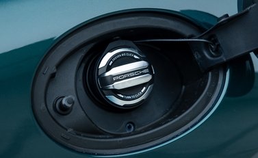 Porsche 911 GT3 TOURING (992.2) 44