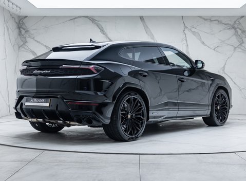 Lamborghini Urus SE 6