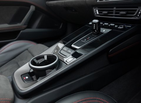 Porsche 911 Targa 4 GTS (992) 28