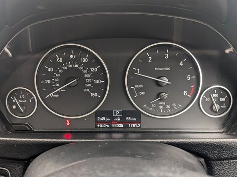 BMW 3 Series 320D LUXURY 32