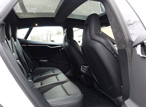 Tesla Model S P85D 15