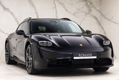Porsche Taycan 4 Cross Turismo