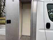 Peugeot Boxer 165ps BlueHDi 335 Drop & Go Low Floor Traffic Management - Toolbox 9