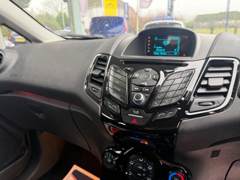 Ford Fiesta 1.25 Zetec Euro 6 5dr 25