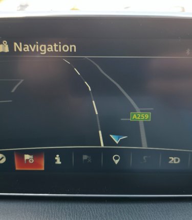 Mazda CX-3 SPORT NAV..1 FORMER KEEPER,8 SERVICES,DAB,NAV,AIR CON.STUNNING EXAMPLE  3