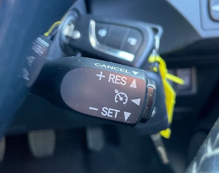 Toyota Yaris 1.5 Yaris Icon Tech VVT-i 5dr 46