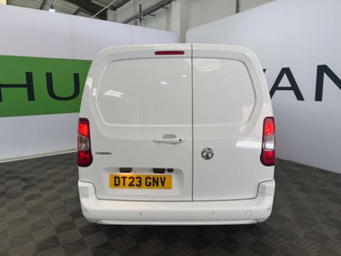 Vauxhall Combo 1.5 Combo 2300 Professional Turbo D S/S 3