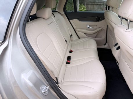 Mercedes-Benz GLC 2.1 GLC220d Sport (Premium) G-Tronic+ 4MATIC Euro 6 (s/s) 5dr 26