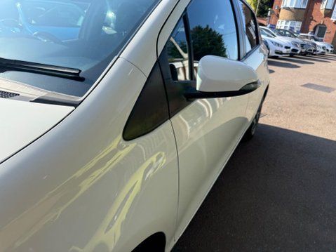 Toyota Yaris 1.0 VVT-i Edition Euro 5 5dr 26