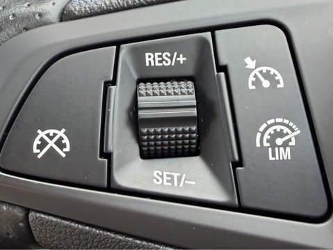 Vauxhall Corsa 1.4T [150] GSi 3dr 29