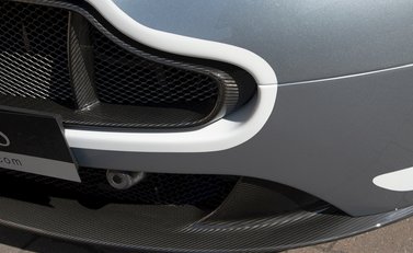 Aston Martin V12 Vantage S Roadster 25