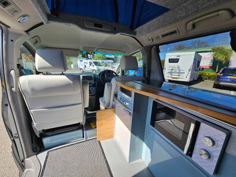 Toyota Alphard Camper 5