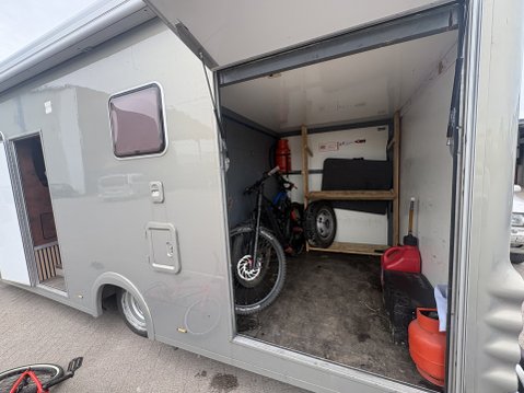 Iveco Daily 45C15 RACE TRUCK, 6 BERTH CAMPER RACE VAN SPORTSHOME 4