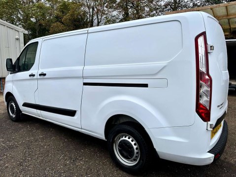 Ford Transit Custom 2.0 300 EcoBlue Trend L2 H1 Euro 6 (s/s) 5dr 7