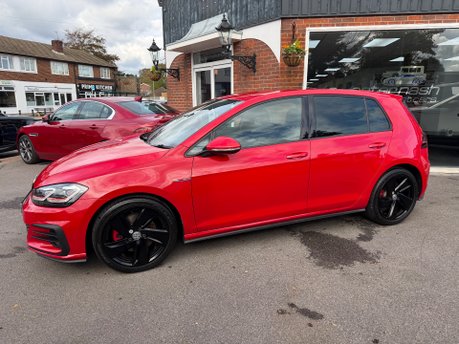 Volkswagen Golf GTI TSI 13